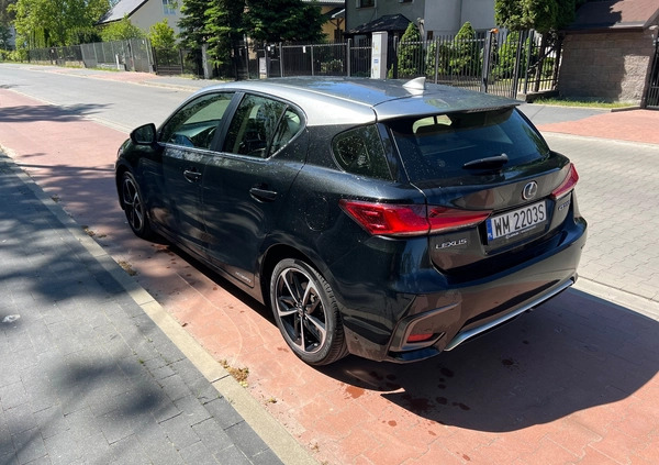 Lexus CT cena 92900 przebieg: 76900, rok produkcji 2017 z Sulejówek małe 154